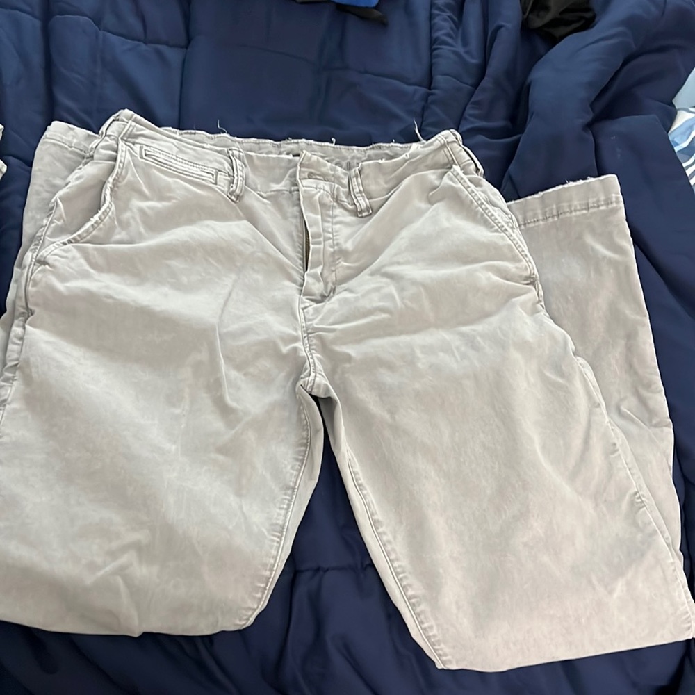 American Eagle Men Chino